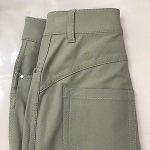 Womens brand new lululemon pants